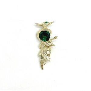 Elegant Bird Brooch Emerald Green Rhinestone Gold Tone Statement Pin Jewelry